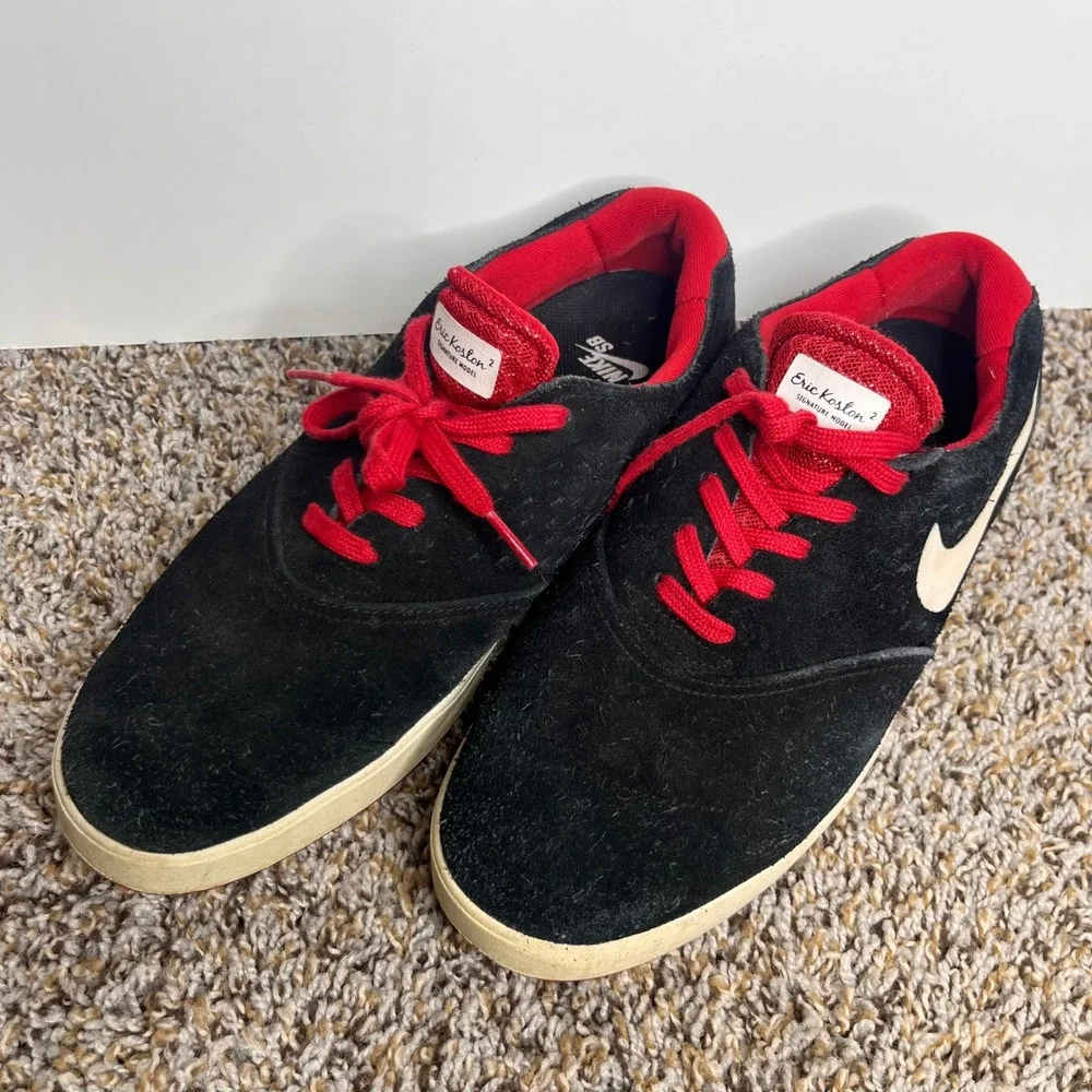 Nike SB Eric Koston 2 Lunarlon Skate Shoes Black Red Mens Size 11